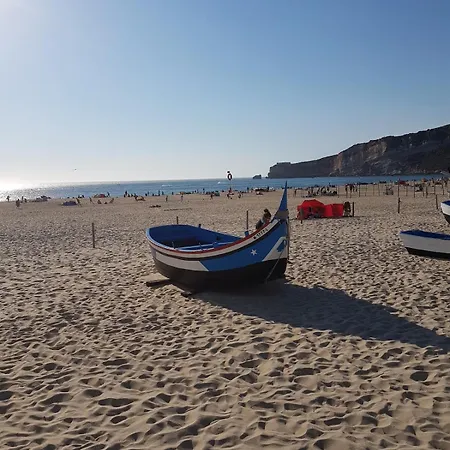 Inlove Nazare-casinha Da Patria Apartman *
